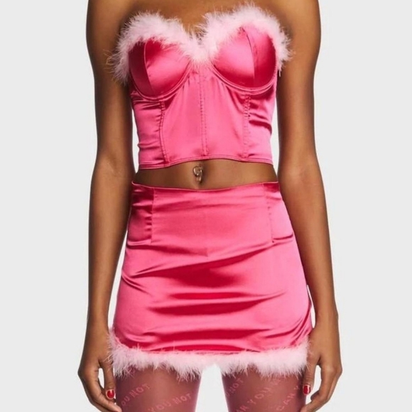 Satin Marabou Feather bustier top + Satin Marabou Feather skirt by Sugar Thrills - Picture 2 of 2
